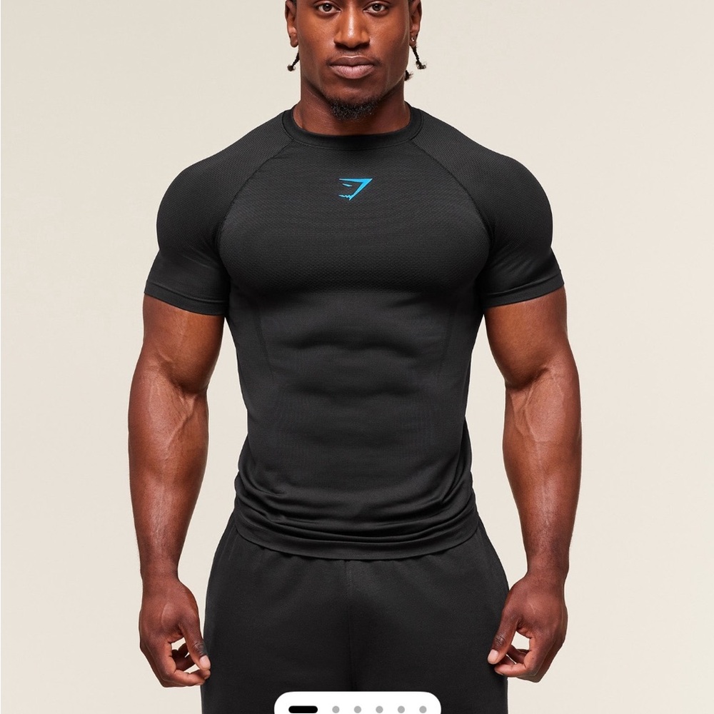 Gymshark Onyx 5.0 Seamless T-Shirt SIZE M NWT NEVER WORN